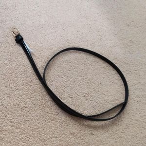 Patent leather skinny belt